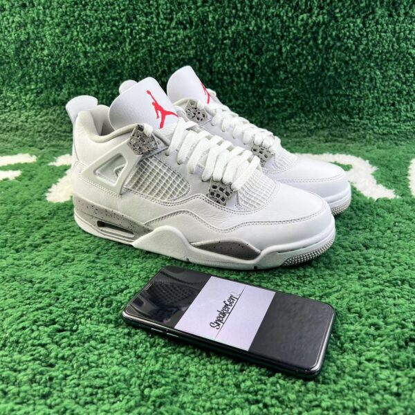 Jordan 4 Retro White Oreo - Image 2