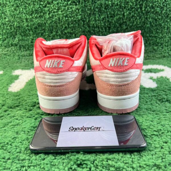 Nike SB Dunk Low StrangeLove Skateboards - Image 6