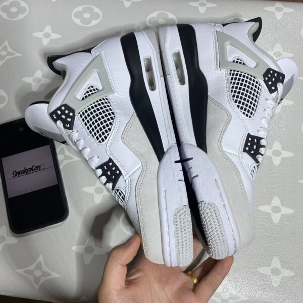 Jordan 4 Retro Military Black - Image 2
