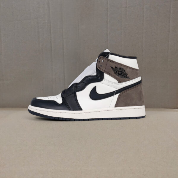 Jordan 1 Retro High Dark Mocha - Image 3